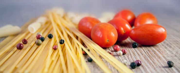 pasta-noodles-cook-tomato-38233.jpeg